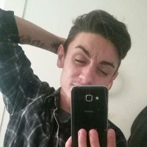 Meet your Posher, Chris